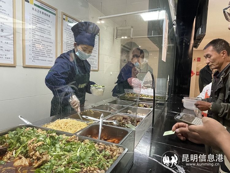 官渡区“打造15分钟养老服务圈” 圈住老人的晚年幸福