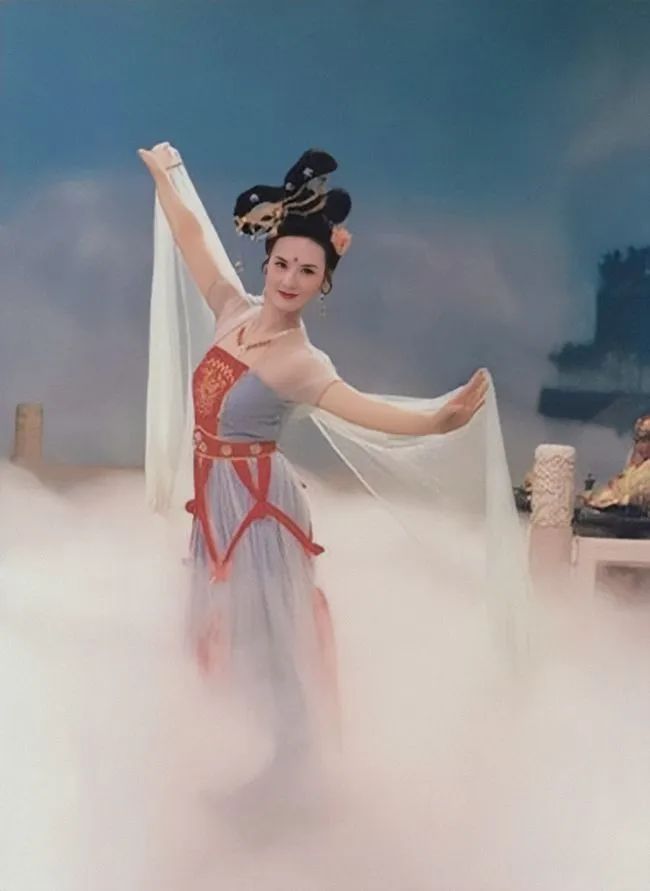 "孤独的嫦娥,她在月亮上有邻居吗?唐代的时候,真的就有了.
