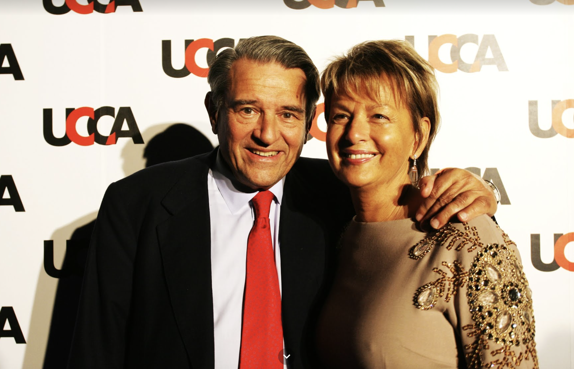 尤伦斯创始人被继子枪杀,事发现场在汽车内连开多枪当场死亡