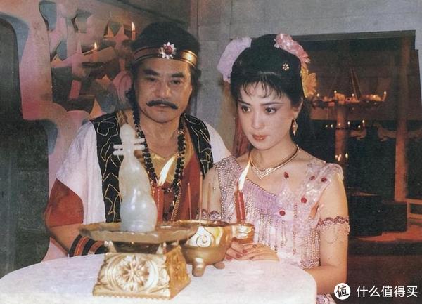 傅艺伟拍戏有一个原则：从不接吻戏！为此和导演、男主角争吵过|傅艺伟|达奇|纣王_新浪新闻