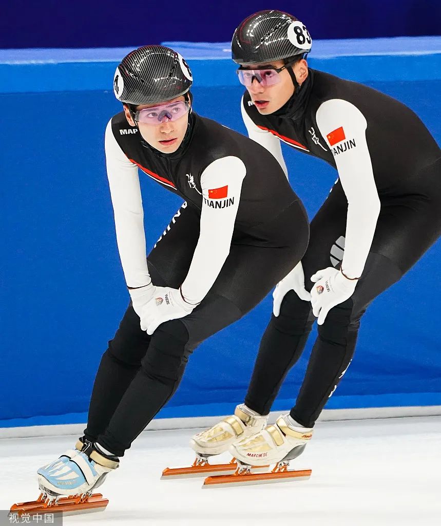 刘少林(右),刘少昂(左)兄弟出战全国大赛.