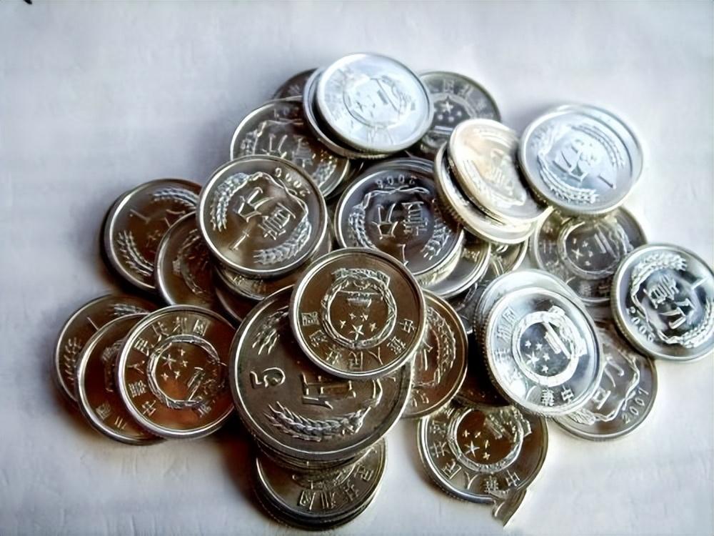 不同寻常的2分硬币,已经升值50000倍以上,你家里有吗?|硬币|硬分币|流通_新浪新闻