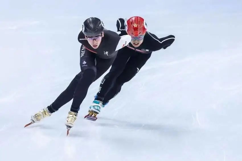 刘少昂入籍后首金！