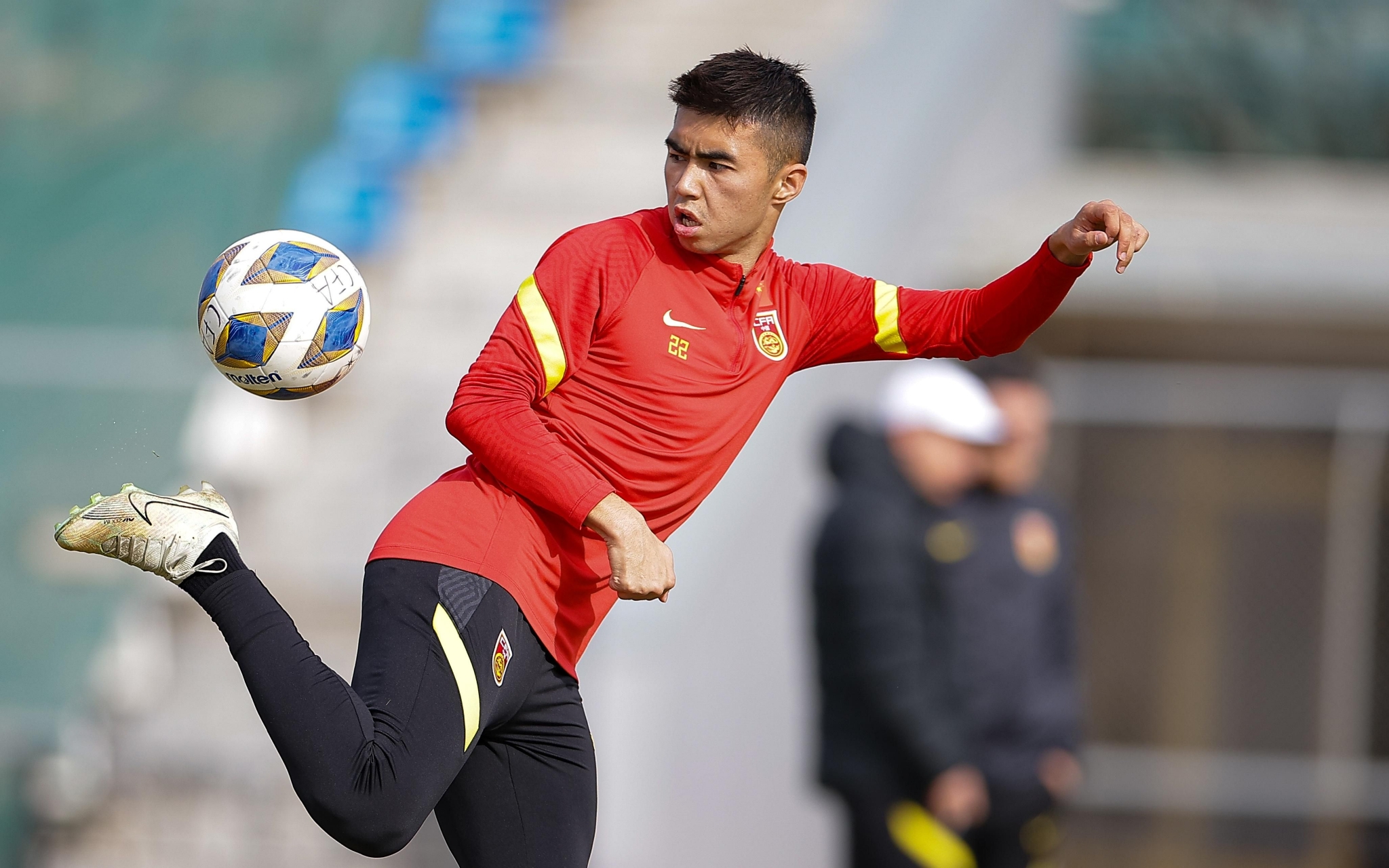 资料图/新华社3月29日,瑞典足球超级联赛球队米亚尔比官方宣布,中国