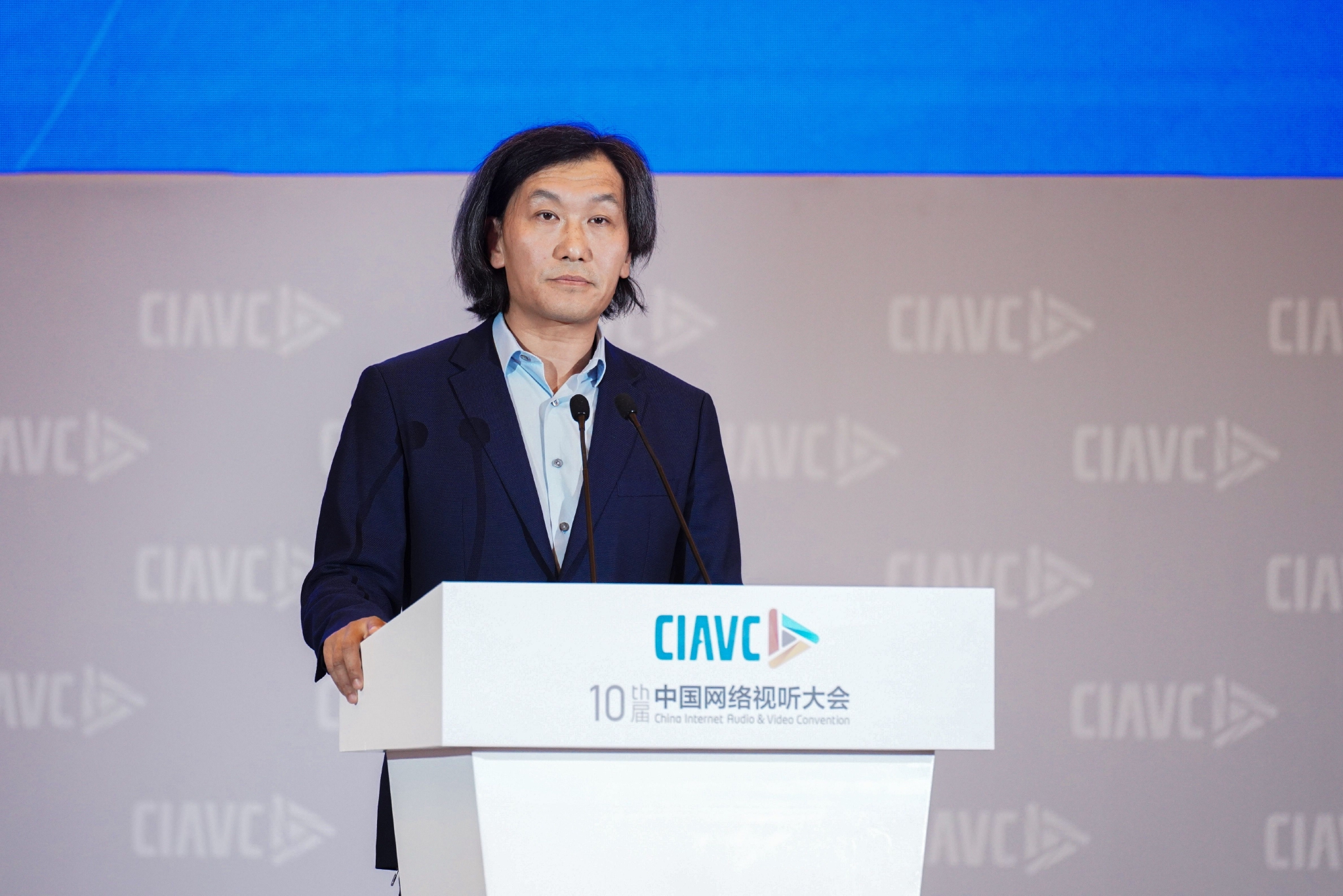 腾讯在线视频ceo孙忠怀腾讯视频此次在大会期间开设的分论坛亦是以