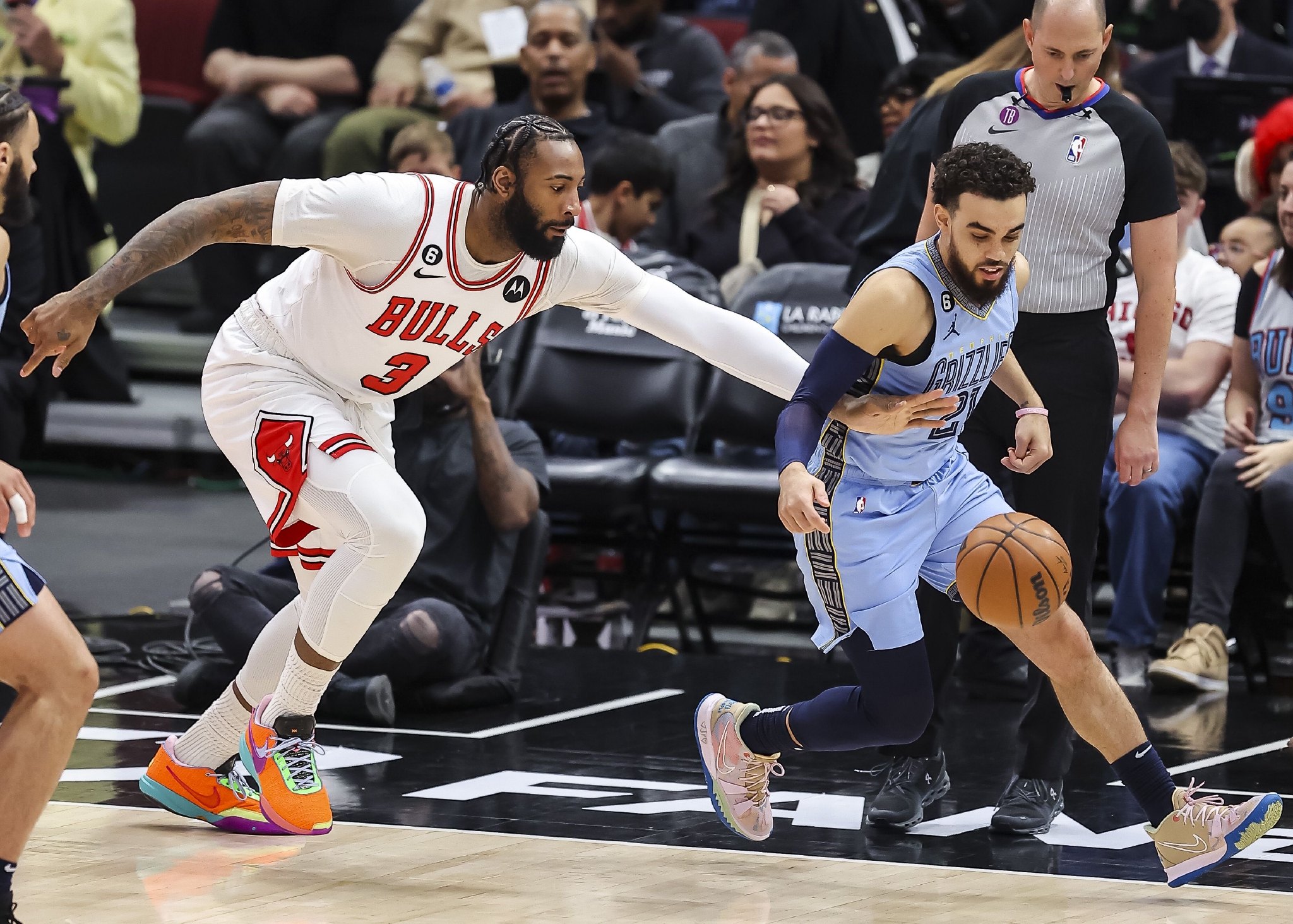 篮球——nba常规赛:公牛胜灰熊|莱纳|篮球|灰熊队_新浪新闻