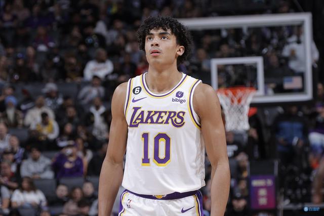 克里斯蒂:我在替补席上学到很多 发展联盟的锻炼至