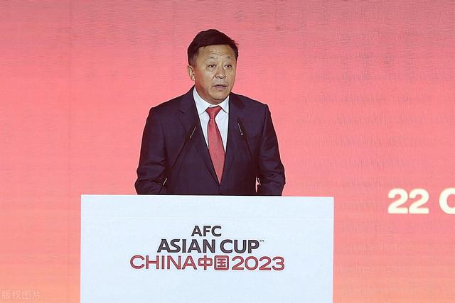 杜兆才被抓后,中国足协一系列黑幕被曝光,引发球迷热议