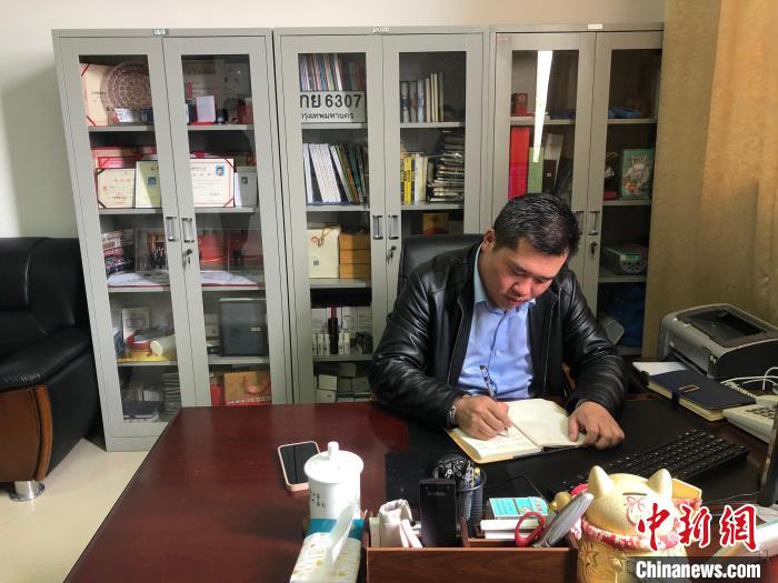 新鲜出炉（省侨联电话）江西侨联周亮，(图1)