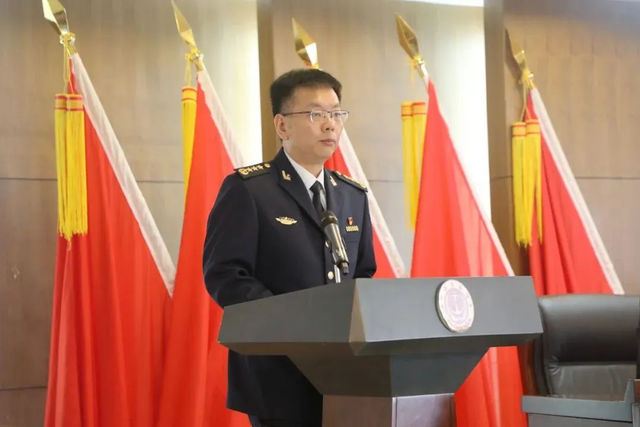 陈凯简历日前,福建海事局召开干部大会.