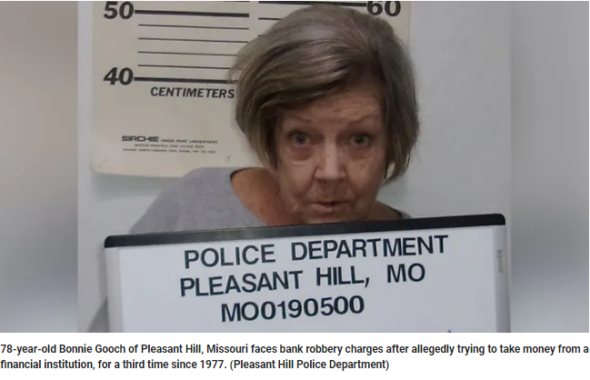 警察惊了！抢银行的劫匪竟是&rarr;