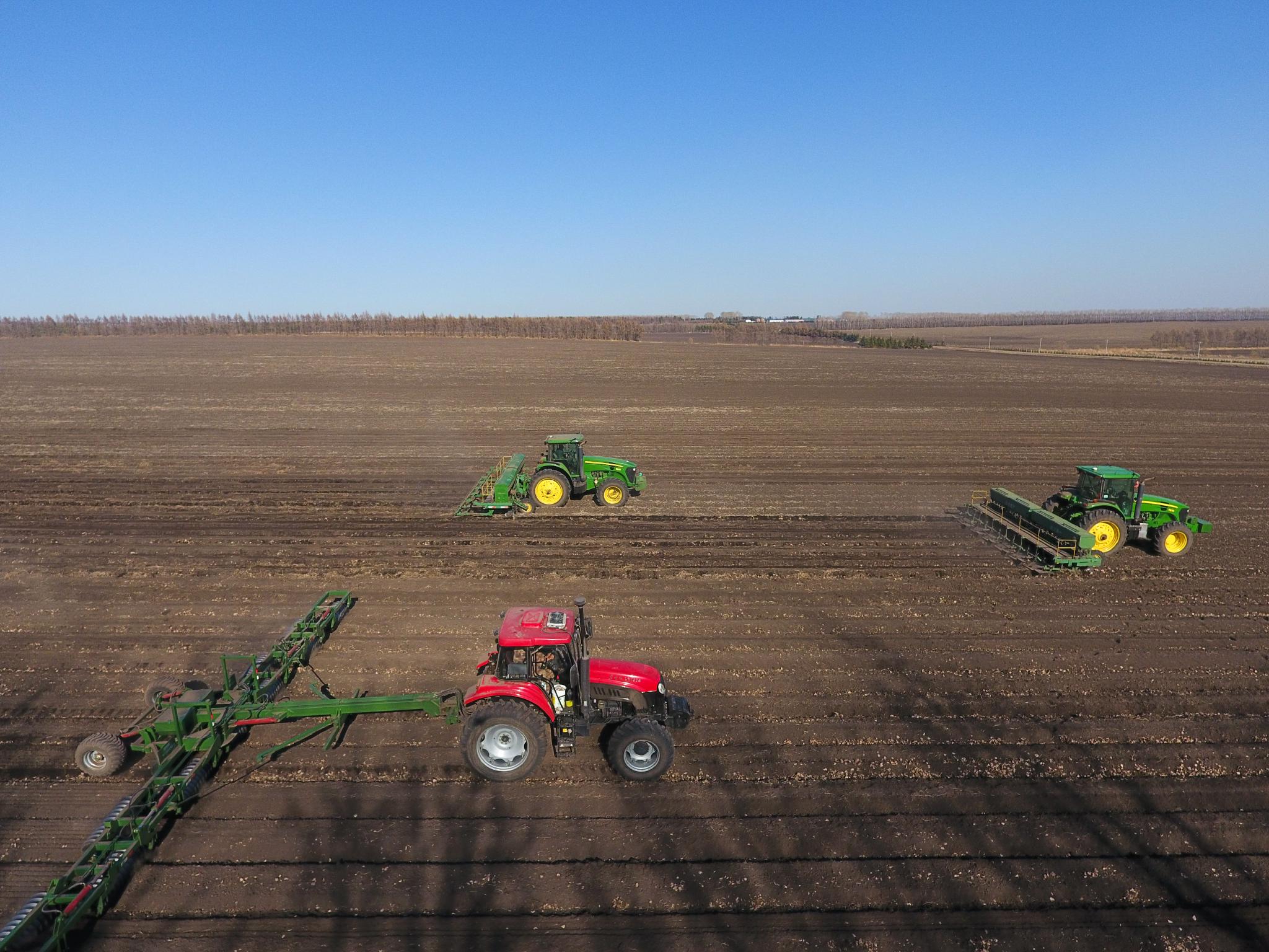 "大粮仓"黑龙江省春耕生产拉开序幕|黑龙江省|北安市|无人机_新浪新闻