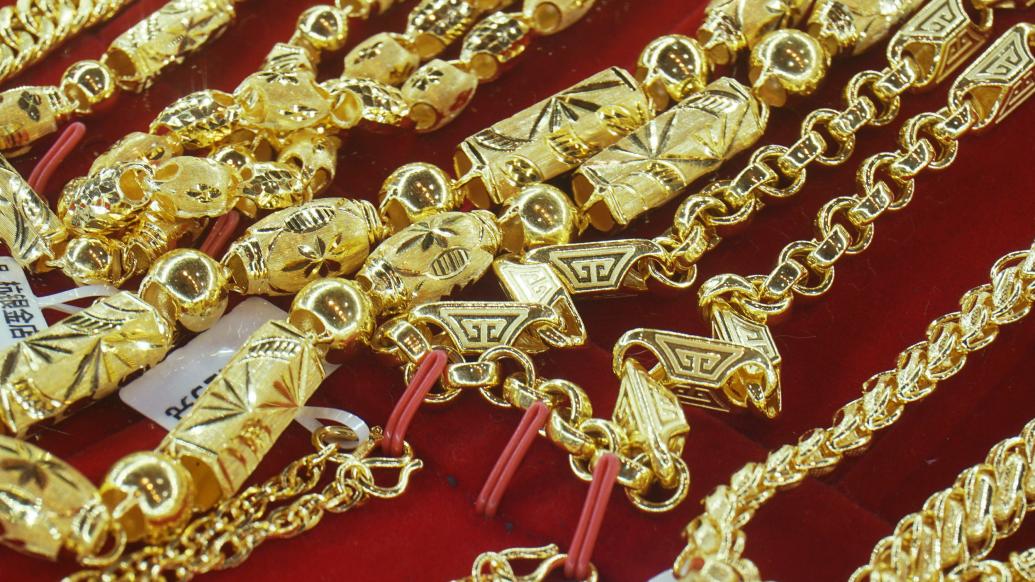 批发金银首饰在哪里?