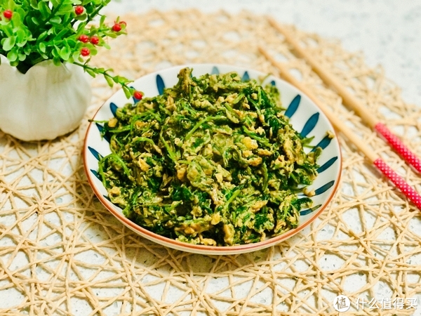 春天的枸杞叶这样做,实在是太美味了,营养又好吃,抓紧做起来