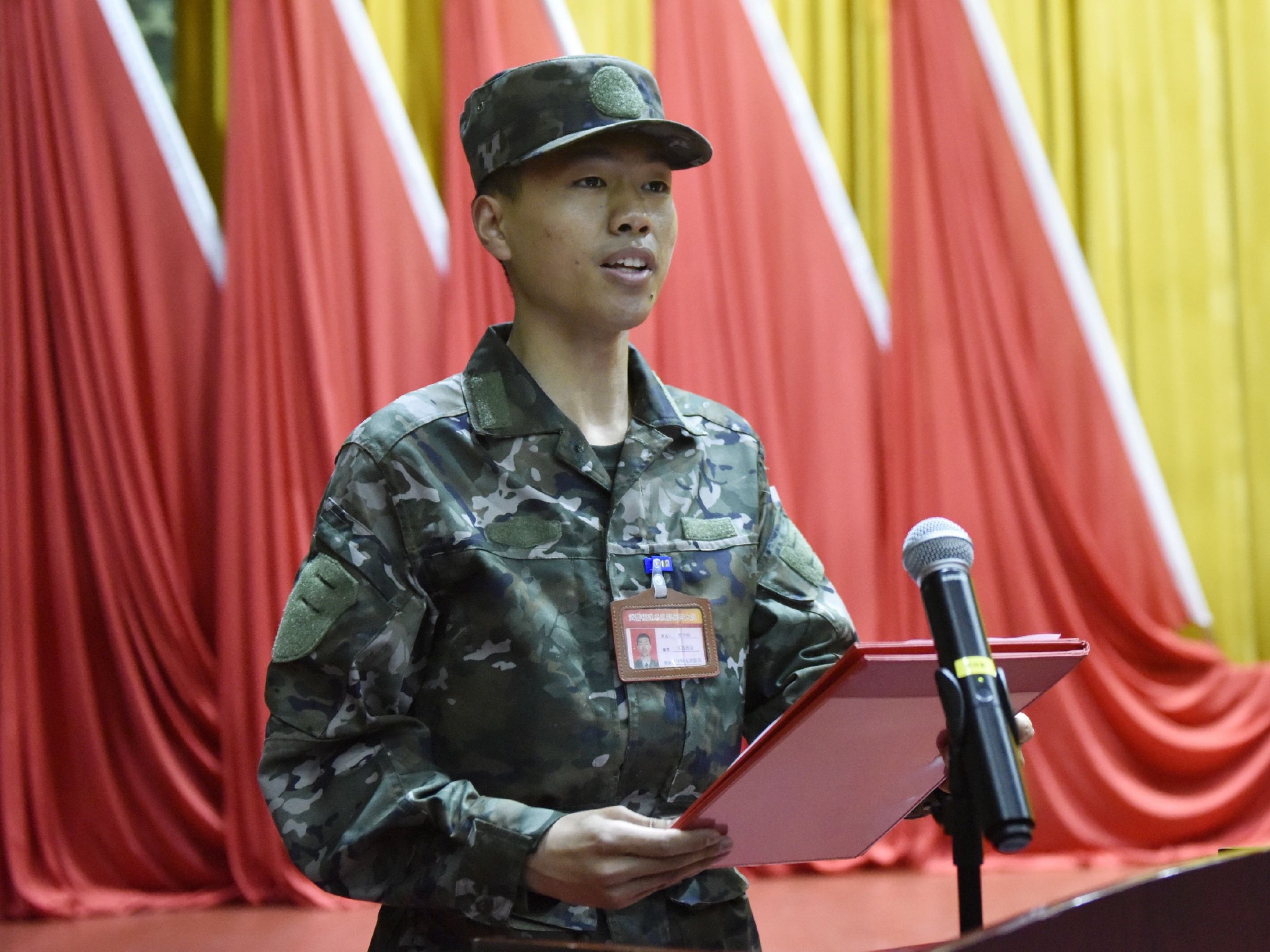 武警福建总队2023年度春季新兵开训|福建省_新浪财经_新浪网