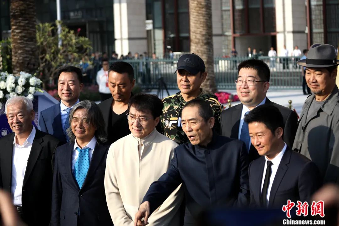 张艺谋,成龙,陈道明,张国立,吴京,张涵予等电影人亮相第28届中国金鸡