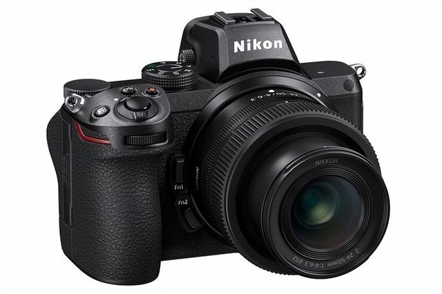 尼康z5微单相机采用了2430万像素全画幅传感器设计,expeed 6处理器