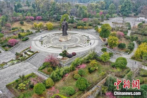 航拍坐落于贵州省贵阳市修文县的中国阳明文化园.瞿宏伦 摄