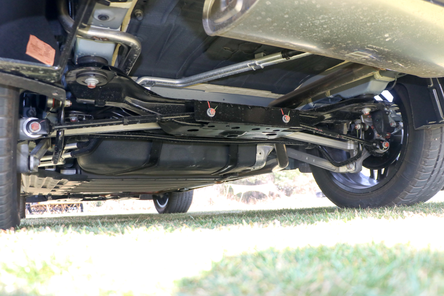 配置/底盘升级优化 试驾比亚迪唐dm-i冠军版-新浪汽车