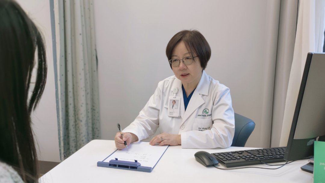 回到国内后,李华医生希望着重推进癌症前沿疗法和技术的应用,帮助嘉会