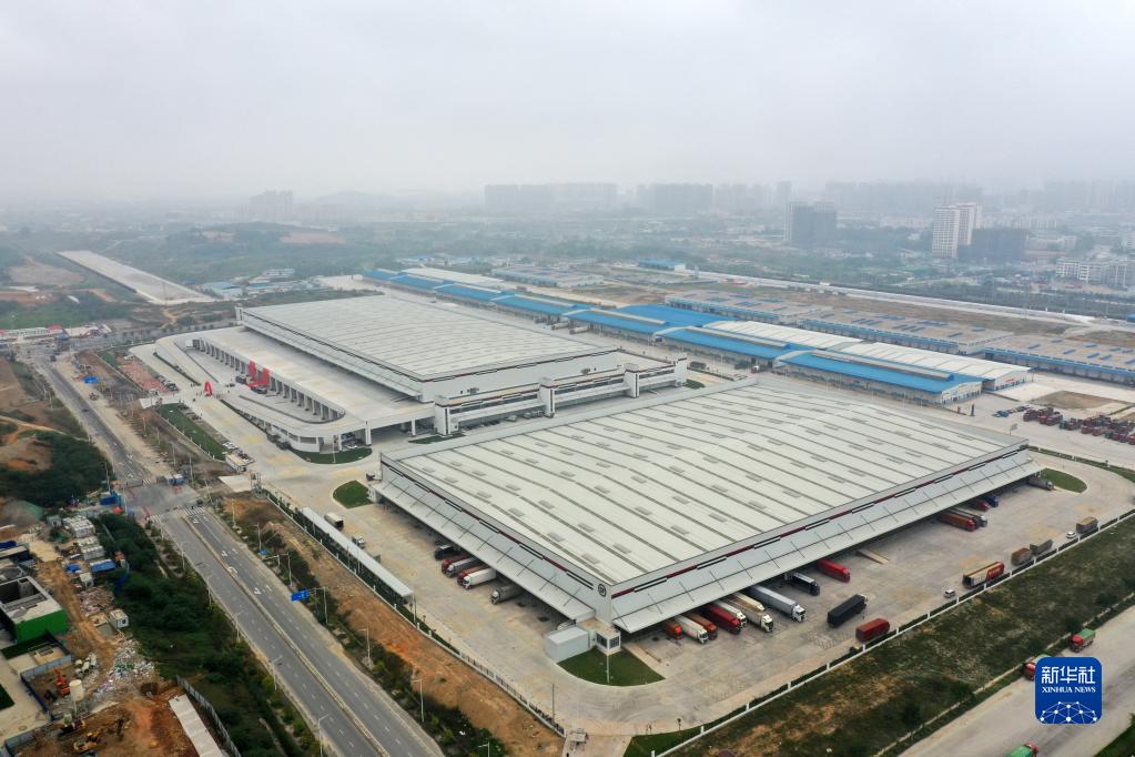 南宁国际铁路港建成面向东盟物流分拨中心|南宁市|广西|平方米_新浪新闻