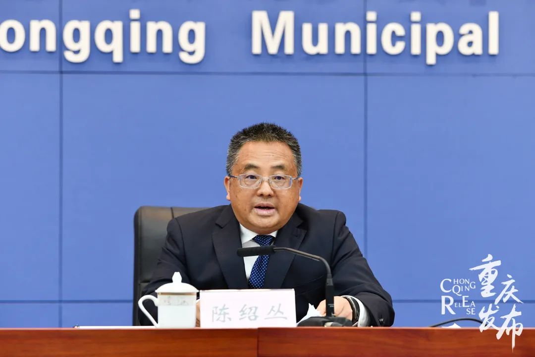 陈绍丛回答记者提问&nbsp;邹乐 摄