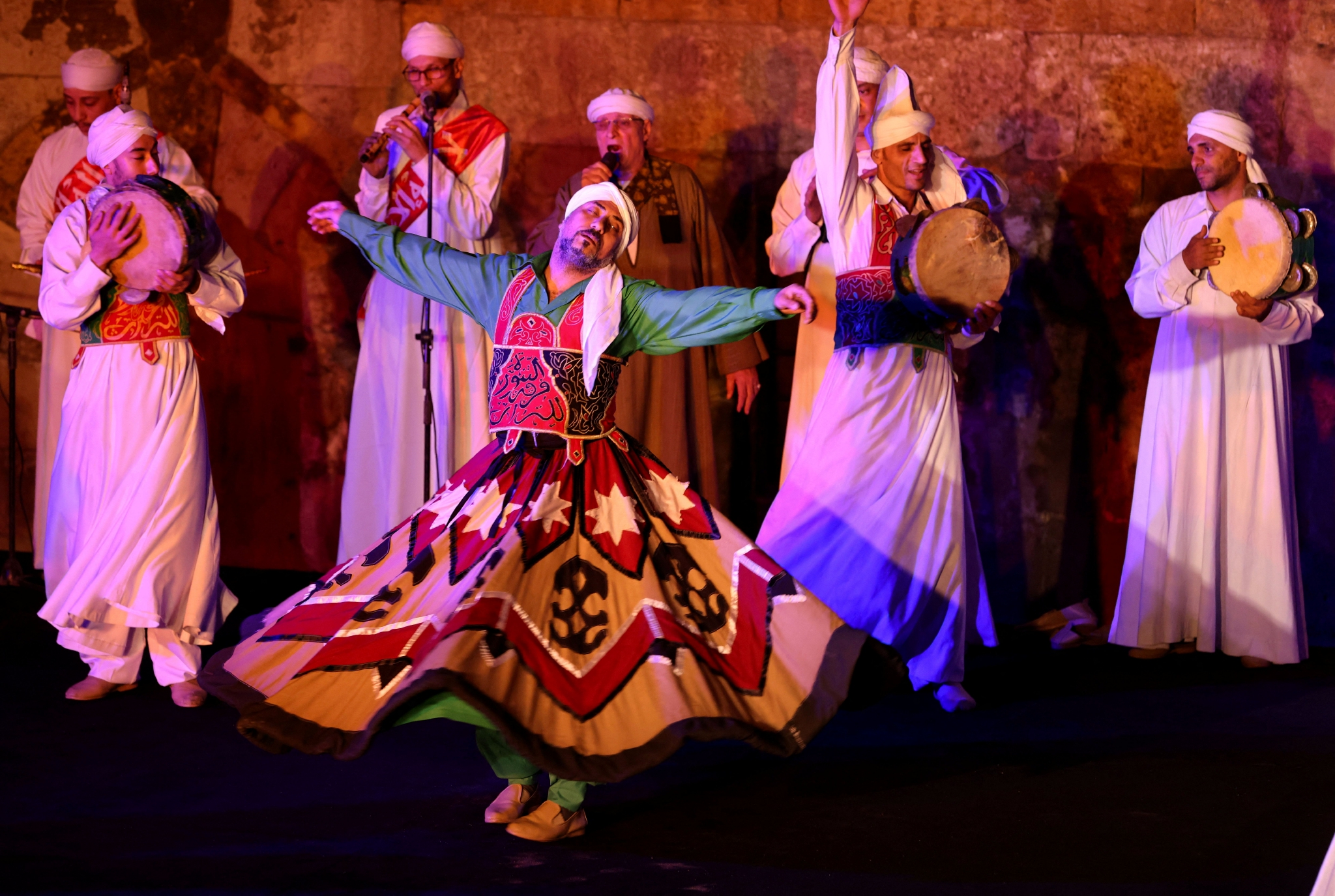 埃及:塔诺拉舞|埃及|开罗|新华社_新浪新闻