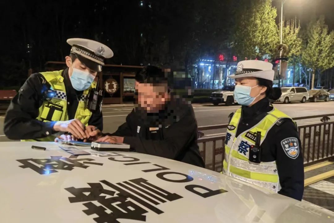 喝酒开车又被查!别侥幸,博兴公安交警严查酒驾不放松|博兴|酒驾|检查点_新浪新闻