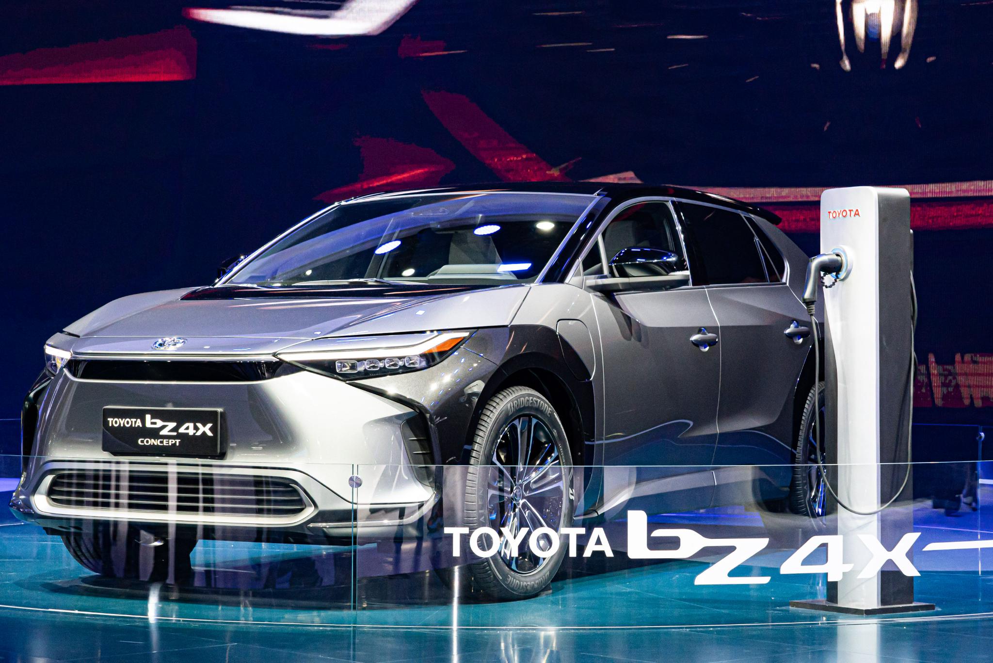 丰田承认纯电车型开发失败，计划在中国建立本地自循环研发体系-新浪汽车 image