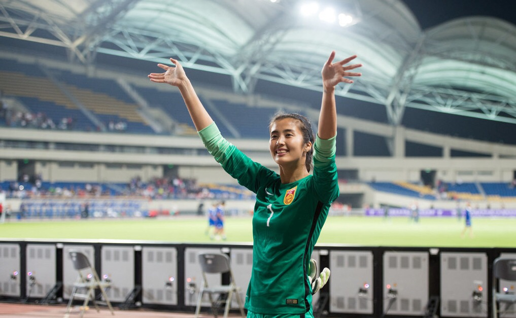 对话|退役后投身足球公益,赵丽娜的足球之路还未到终点