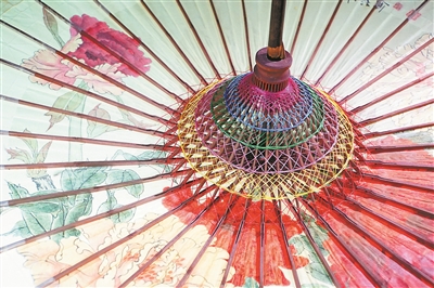 贵港壮族油纸伞|壮族|贵港市_新浪新闻