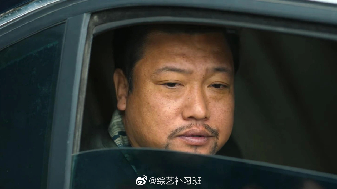徐江—一位懂得穿搭的又狂又飚的提前下线反派头子!|穿搭_新浪新闻