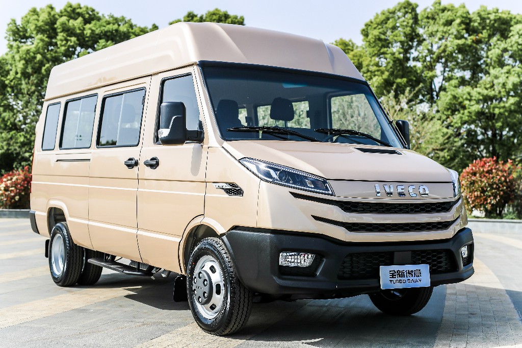 99万元起,依维柯全新得意系列正式上市__财经头条