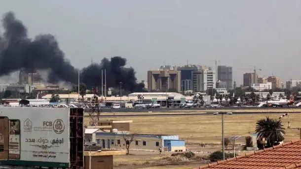 多架民航客机在苏丹被击中！暂停所有航班！休闲区蓝鸢梦想 - Www.slyday.coM