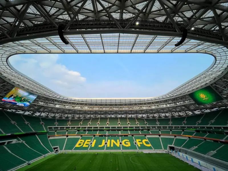 4月1日,改造复建后的北京工人体育场. 