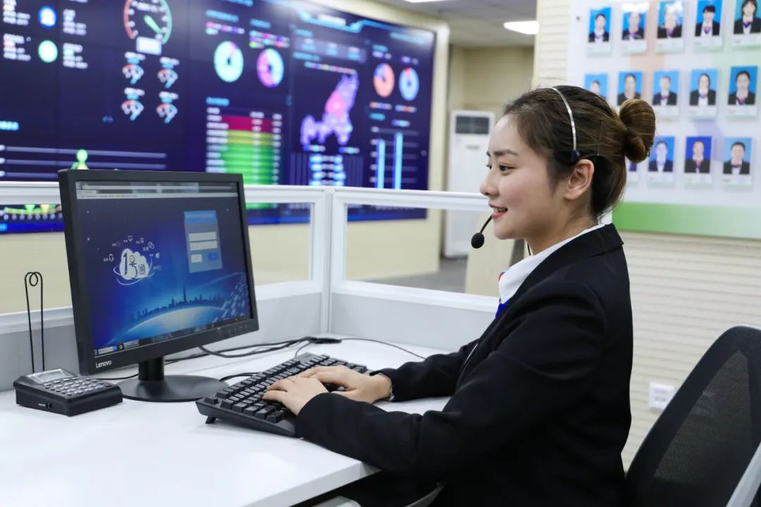 怎么实现响应式布局