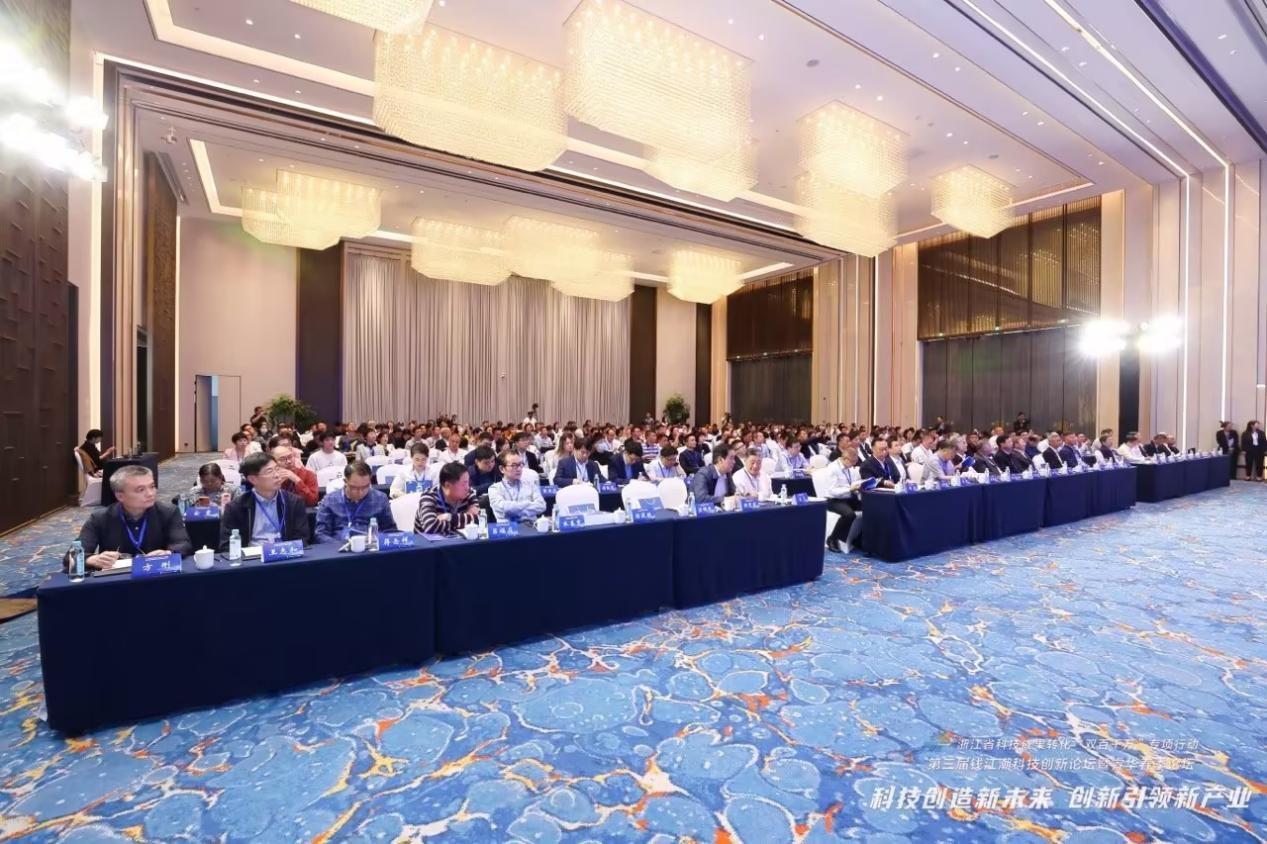 C4站长论坛论坛板块 SEO实战干货分享