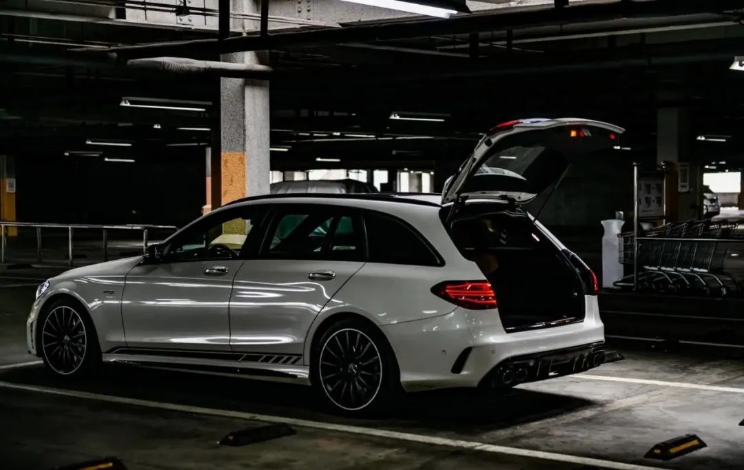 奥迪s4 avant和奔驰c43旅行版怎么选|旅行版_新浪财经_新浪网