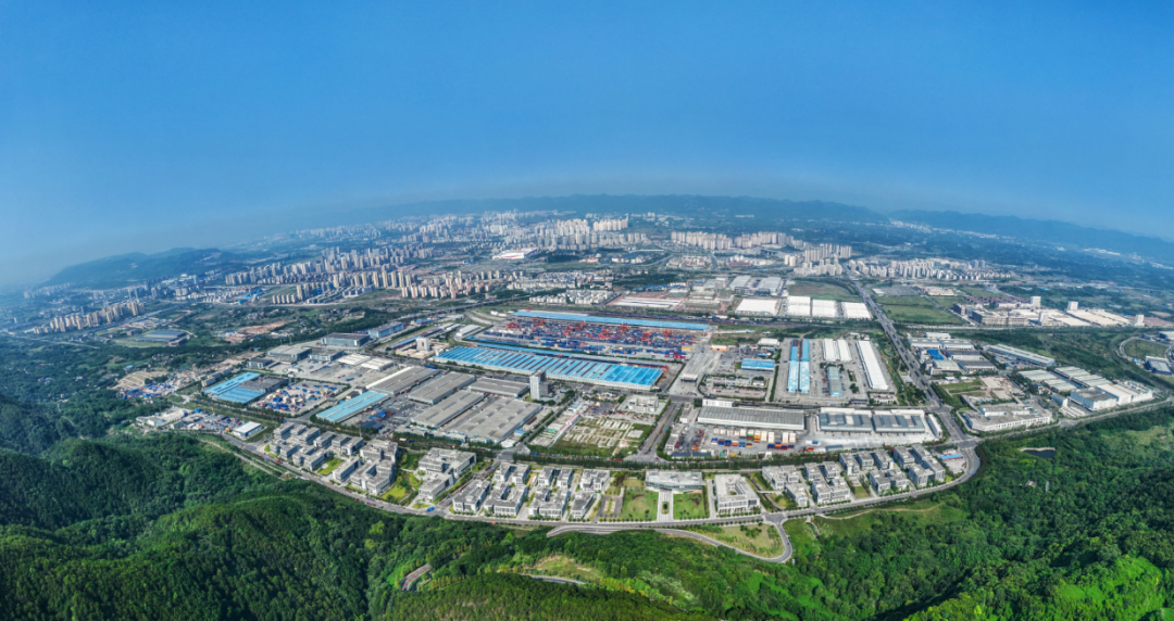 重庆国际物流枢纽园区全景 伍北海 摄