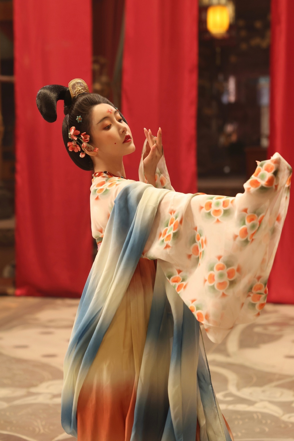 姜贞羽霓裳羽衣舞 《国风·无双》|姜贞羽|国风·无双|国风_新浪新闻