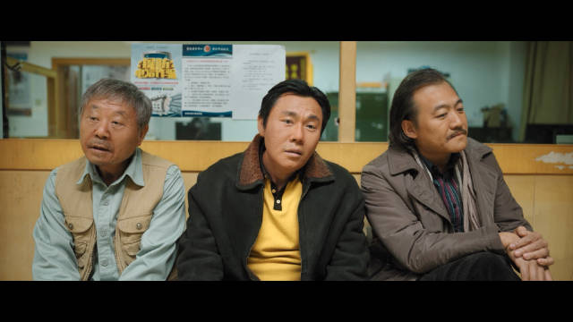 范伟,秦昊,陈明昊主演的悬疑剧《漫长的季节》定档4月22日……_新浪新闻