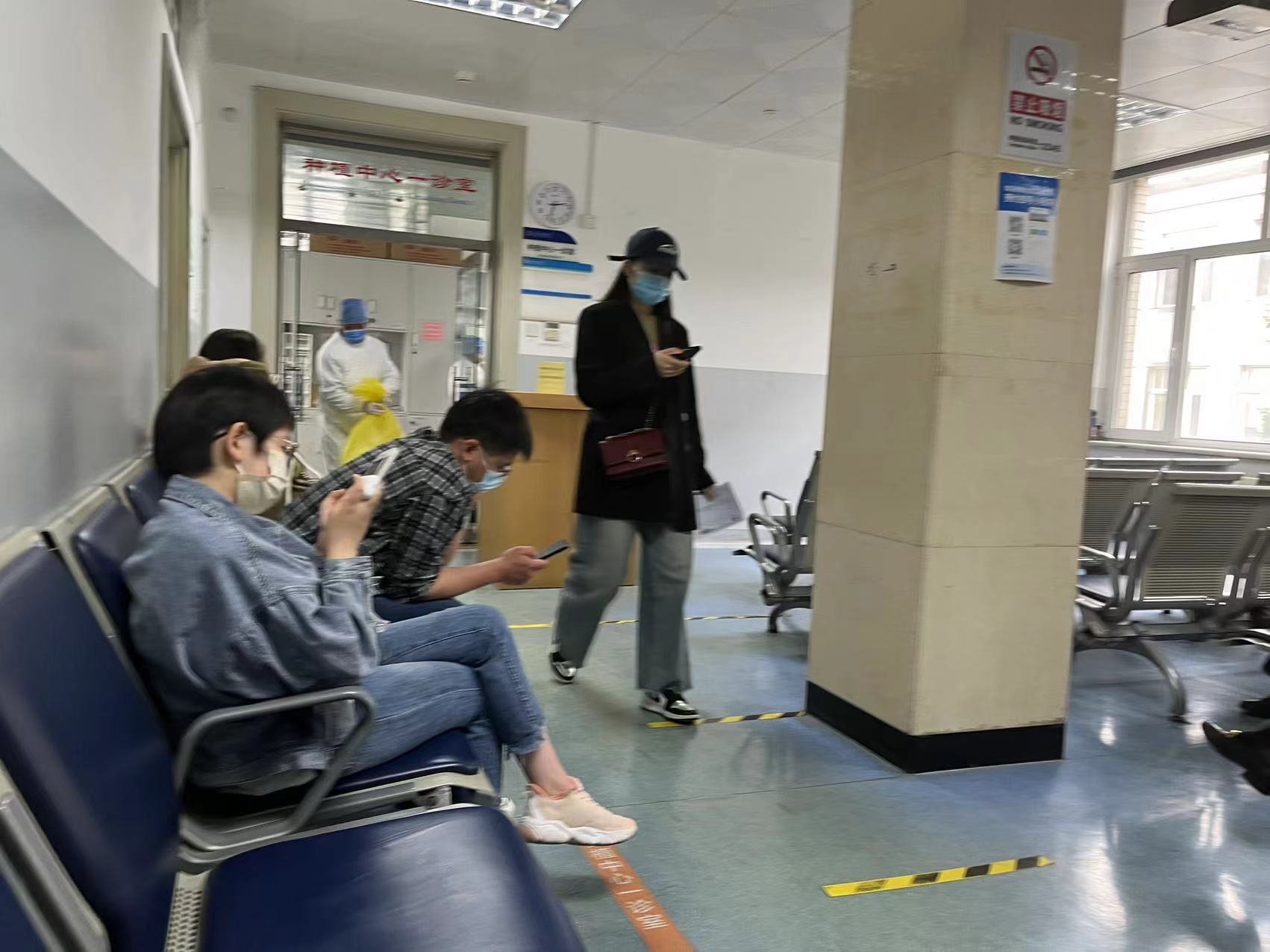 北大口腔医院、协助就诊，就诊引导黄牛排队挂号，收取合理费用的简单介绍