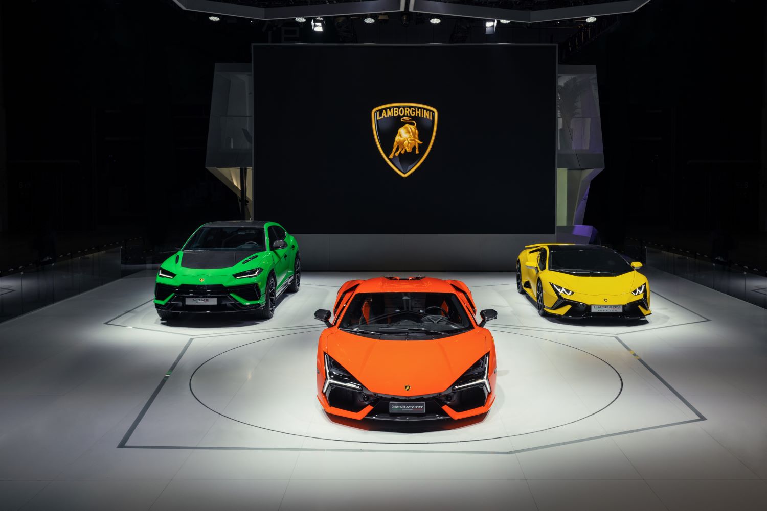 兰博基尼车展现场 图/企业官网