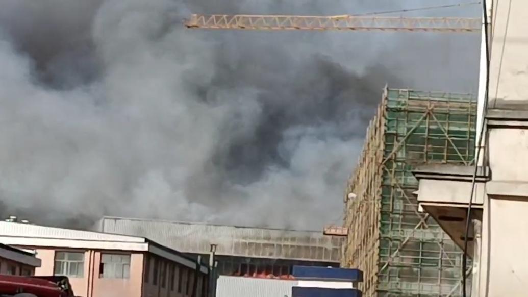 武义大火失联者家属：警方已安排DNA鉴定