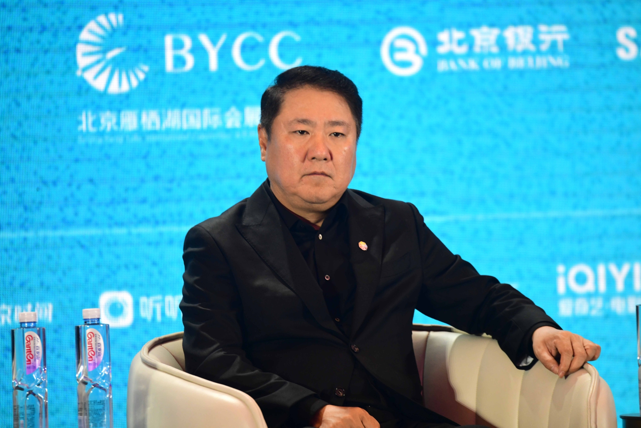 博纳影业董事长于冬