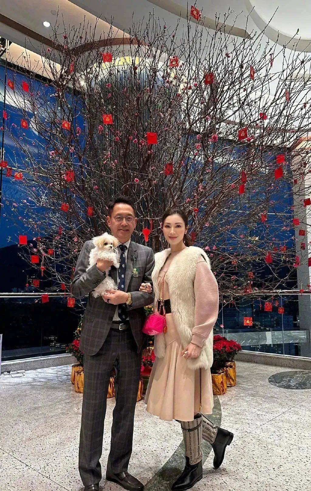 何超莲的8亿豪宅,奚梦瑶的5亿婚房,都比不上霍家送郭晶晶的__财经头条