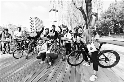 中外骑友骑行体验北京风情水岸