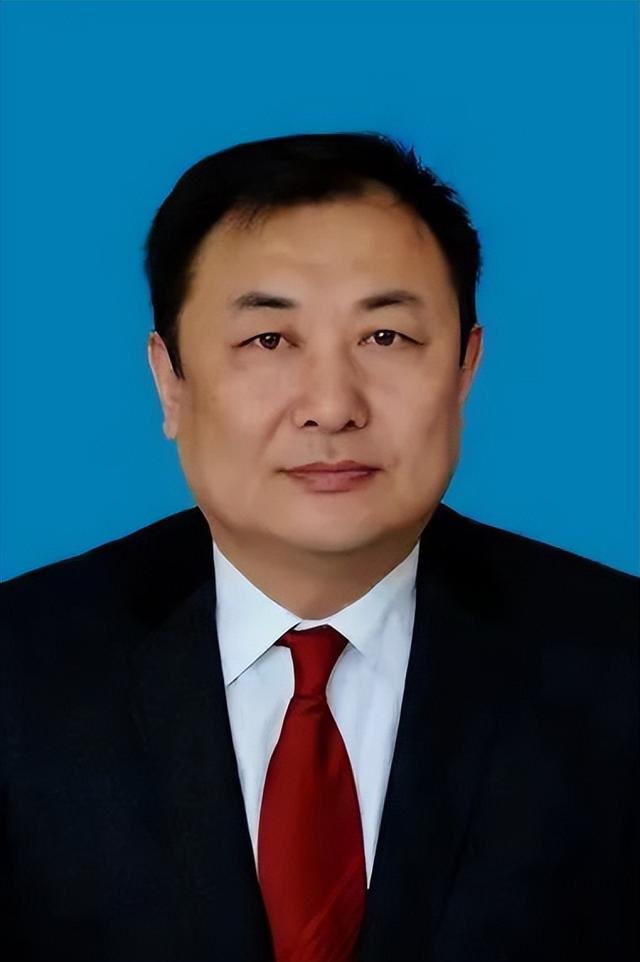 大兴安岭地区人民医院党委书记李东被查|大兴安岭地区_新浪财经_新浪