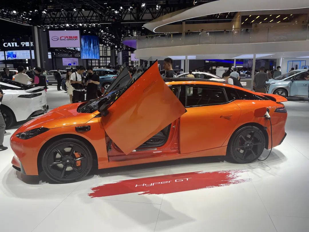 新能源车成为本届上海车展最大亮点.吴博峰/摄