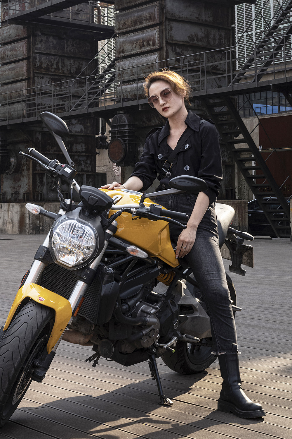 那些骑摩托的年轻人|摩托车_新浪财经_新浪网